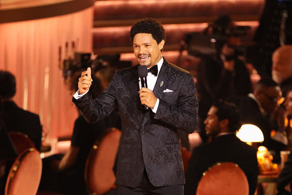 Trump perelné Trevor Noah-t Epstein-vicc miatt!-1