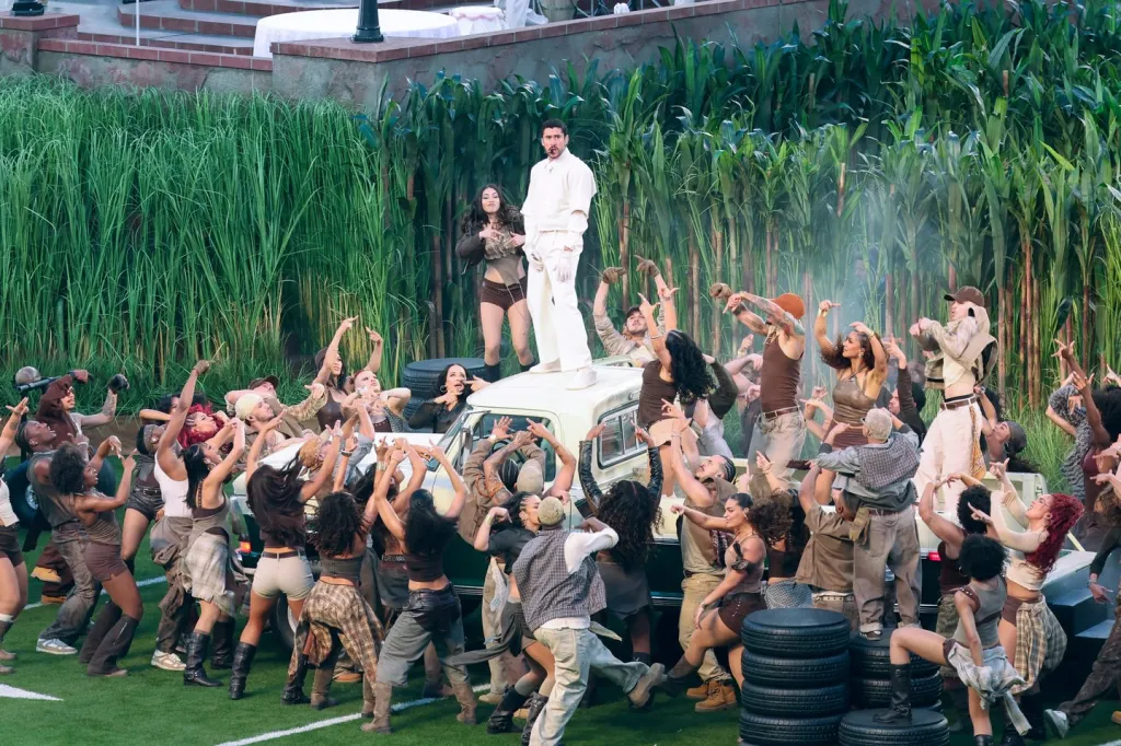 Bad Bunny Super Bowl üzenete felkavarta a világot!-1