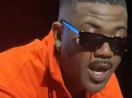 Ray J szeme vérzett a színpadon – Halálközeli élmény! What Ray J has said about his health as he performs with 'blood' streaming from eyes