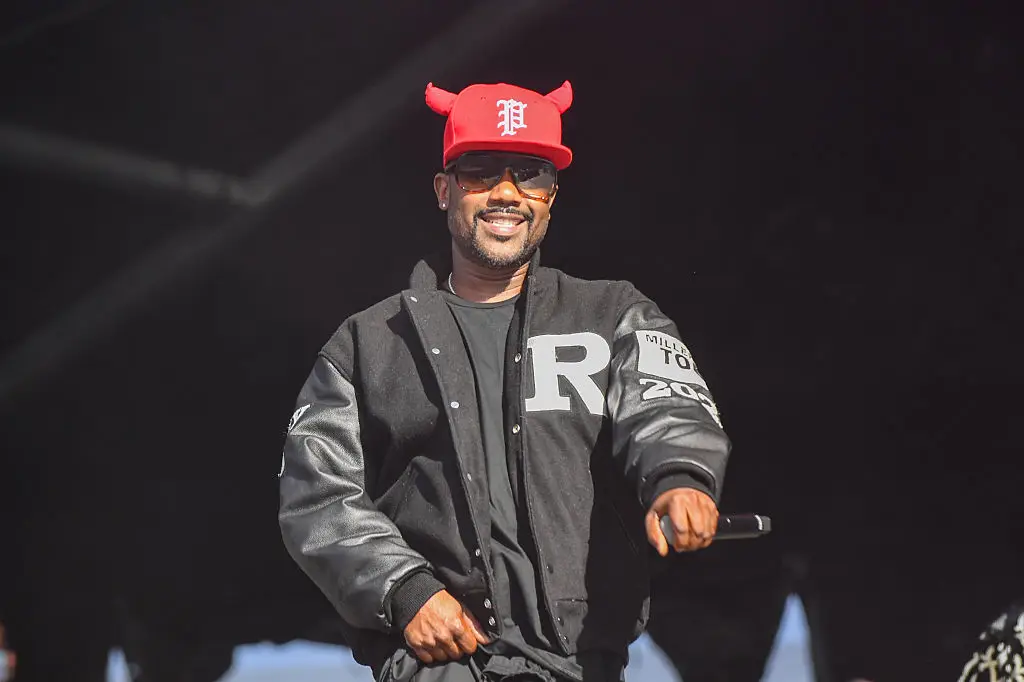 Ray J vérzett a szeméből koncerten? Managere keményen reagált!-1