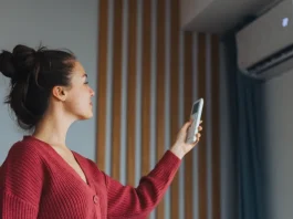 Egy lány állítja a klímát