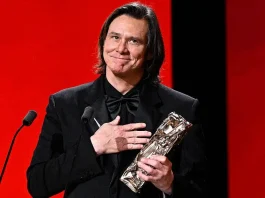 Jim Carrey klónozták? Bizarr elmélet robbant be a neten! Bizarre theory emerges as Jim Carrey makes rare appearance