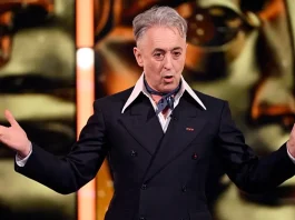 BAFTA-botrány: Alan Cumming sír a rasszista sértés miatt BAFTAs host Alan Cumming releases statement on 'sh*tshow' awards after racial slur