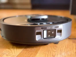 Shark PowerDetect UV Reveal: UV-fényes robotporszívó foltkeresésre Shark PowerDetect UV Reveal: UV-fényes robotporszívó foltkeresésre