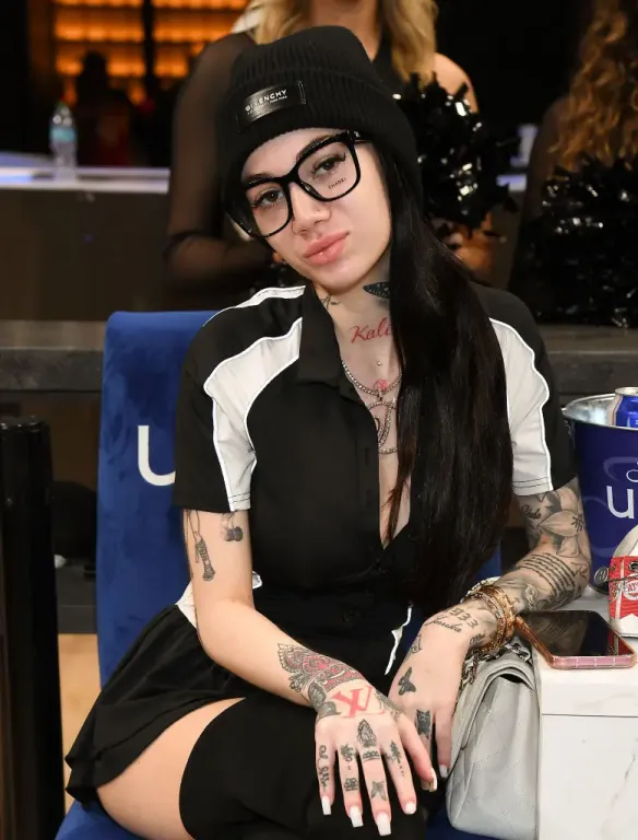 Bhad Bhabie kiakadt a trollokon rákja miatt-3